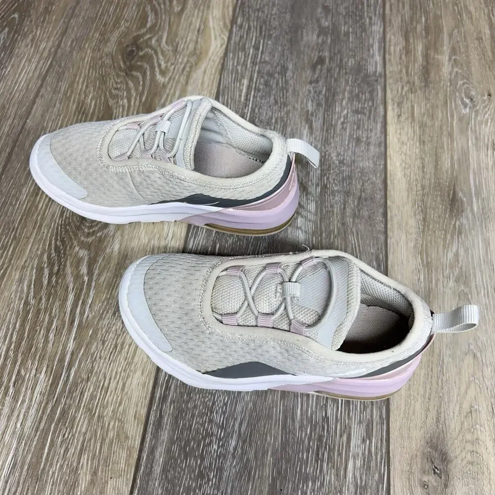 Nike Air Youth US Size 10.5 Max Motion 2 Sneaker Shoes AQ2743-015 Gray Pink